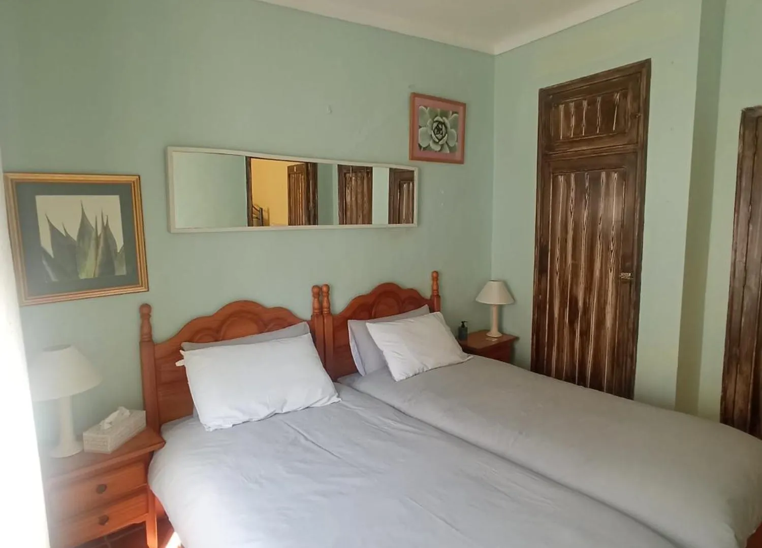 Hostal R-Conecta Cuevas De San Marcos 0*,  Spanien