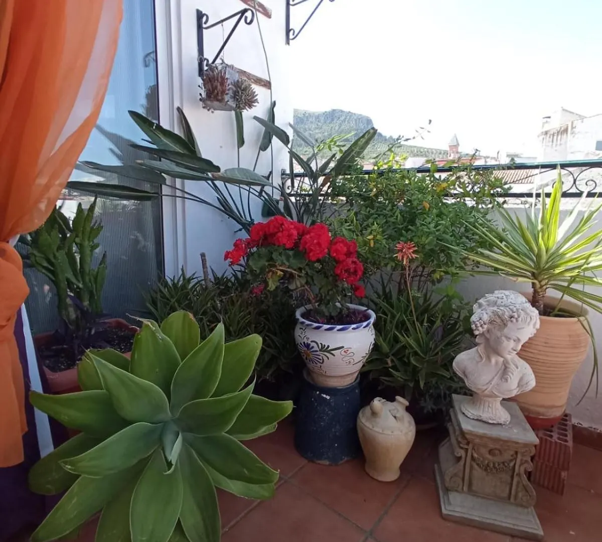 Pensión Hostal R-Conecta Cuevas De San Marcos España