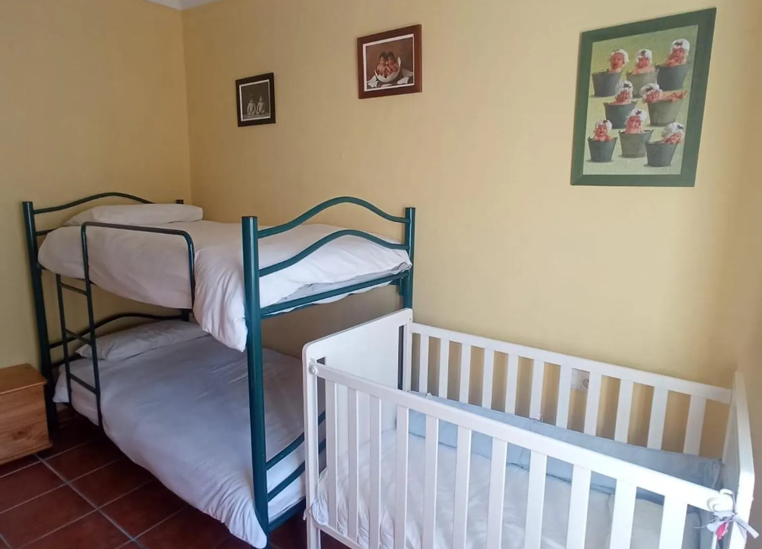 Hostal R-Conecta Cuevas De San Marcos 0*,
