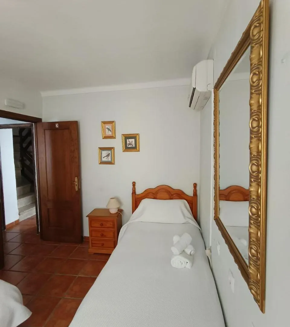 Hostal R-Conecta Cuevas De San Marcos Pensión
