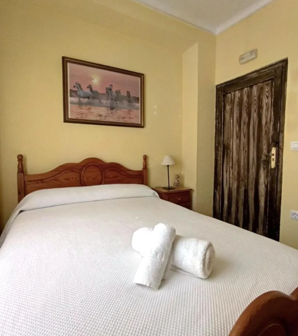Hostal R-Conecta Cuevas De San Marcos
